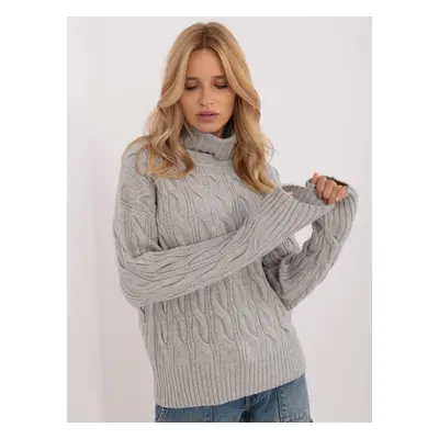 Grey turtleneck with pattern