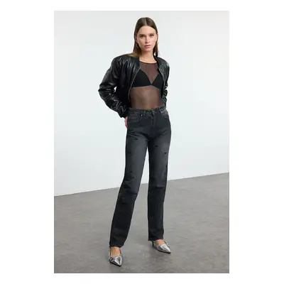 Trendyol Black Heart High Waist Straight Jeans