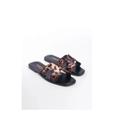 Capone Outfitters Halsey Women's Slippers