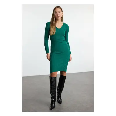 Trendyol Green Midi Knitwear Basic V Neck Dress