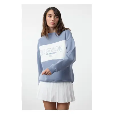 Trendyol Light Blue Color Blocked Slogan Printed Oversize Fit Thick Inside Fleece Knitted Sweats