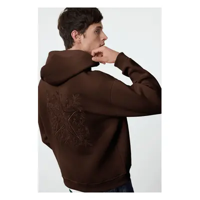 Trendyol Dark Brown Oversize/Wide Cut Back Embroidered Detailed Hooded Sweatshirt