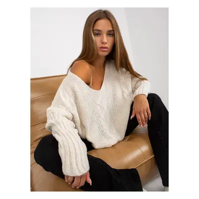 Ecru oversized knitted sweater OCH BELLA