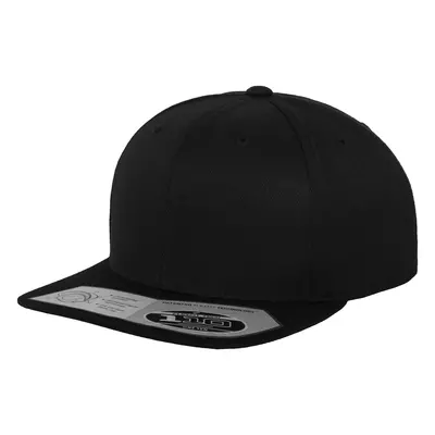 110 Fitted Snapback Black