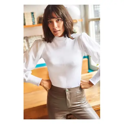 Olalook Women's White Balloon Sleeve Blouse