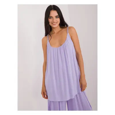 Light purple top with decorative straps OCH BELLA