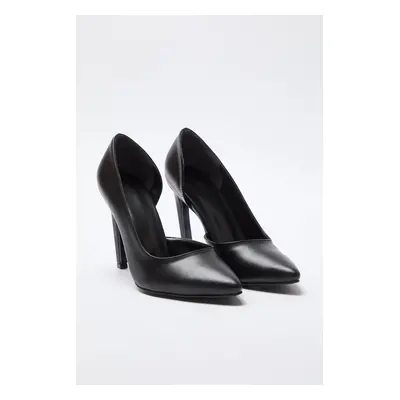 Trendyol Black Women's Classic Thin Heel Stiletto Shoes