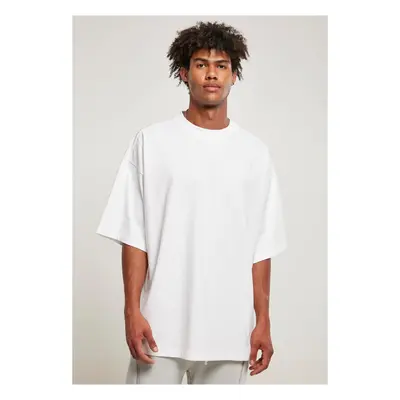 Big white t-shirt