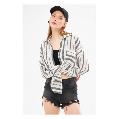 armonika Women's Black Long Sleeve Pocket Detailed Back Pleated Striped Oversize Shirt