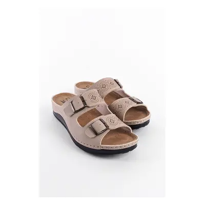 Capone Outfitters Women's Comfort Anatomic Slippers