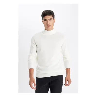 DEFACTO Men's Ecru Slim Fit Slim Cut Half Turtleneck Knitwear Sweater