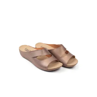 Capone Outfitters Capone Z0381 Copper Women's Comfort Anatomic Slippers.