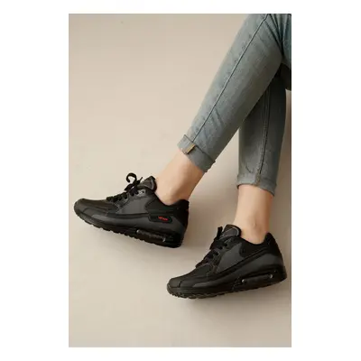 Riccon Black Air Sole Comfortable Unisex Sneaker