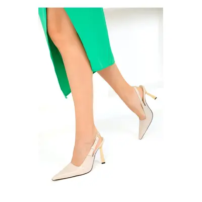 Soho Beige Patent Leather Women's Classic Heeled Shoes