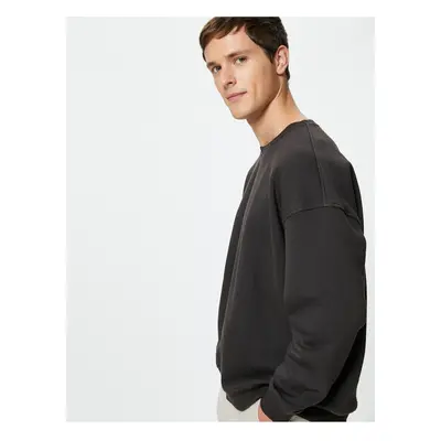 Koton Basic Sweatshirt Relaxed Fit Crew Neck Long Sleeve