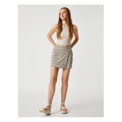 Koton Mini Shorts Skirt Metal Accessory Detail Patterned Viscose Detail.