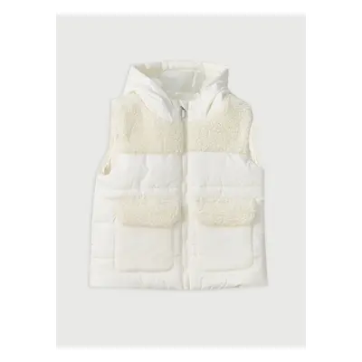 LC Waikiki Lw - Hooded Girl's Puffer Vest