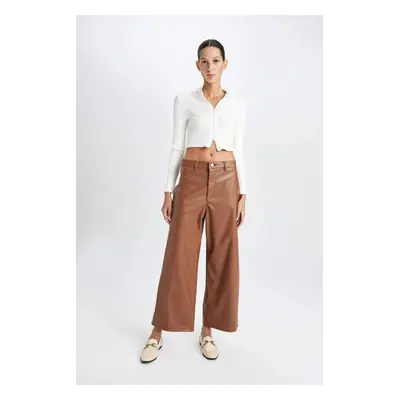 DEFACTO Culotte High Waist Crop Fit Crop Faux Leather Pants