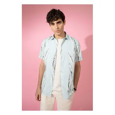 DEFACTO Modern Fit Printed Short Sleeve Shirt