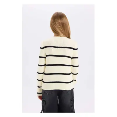 DEFACTO Girl Ecru Striped Fitted Crew Neck Knitwear Sweater