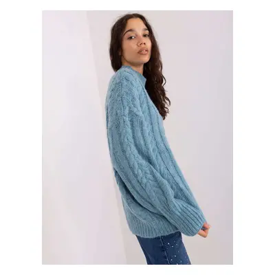 Blue loose sweater with cables