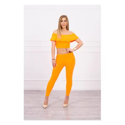 Set with orange neon ruffle