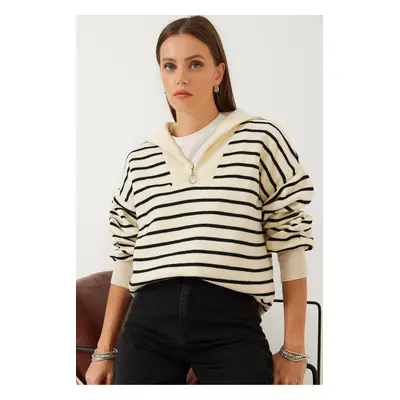 Bianco Lucci Women's Striped Zipper Knitwear Sweater