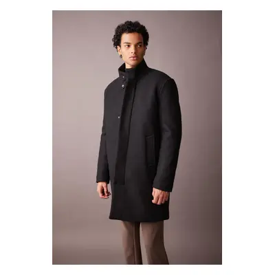 DEFACTO Men's Black Regular Fit Stand Collar Buttoned Pocket Cashmere Coat Parka