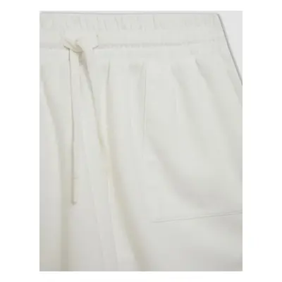 DEFACTO Regular Fit Basic Bermuda Shorts