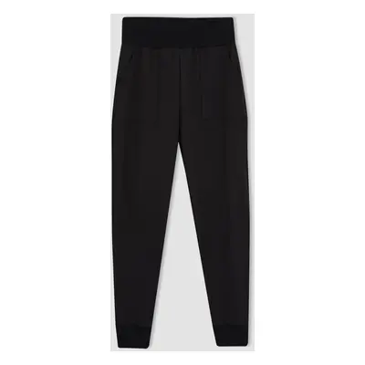 DEFACTO Fit Standard Fit Double Pocket Jogger Sweatpants