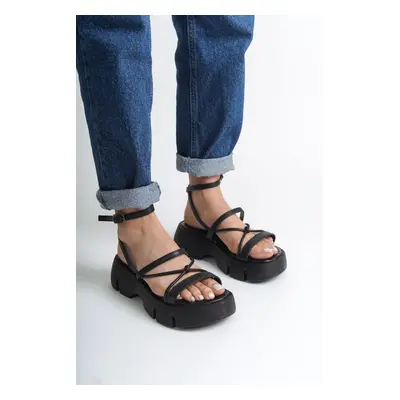 Capone Outfitters Amy Thick-Soled Ankle Strap Comfort Sole Women's Sandals