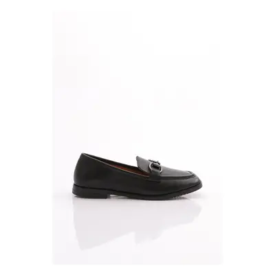 DGN Women's Flats