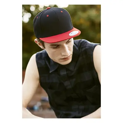 Classic Snapback 2-Tone blk/red