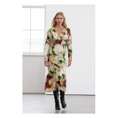 Trendyol Limited Edition Multicolored A-Line Floral Midi Woven Dress