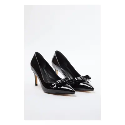 Trendyol Black Bowknot Patent Leather Women's Classic Thin Heel Shoes