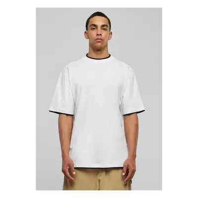 Contrasting wht/blk t-shirt