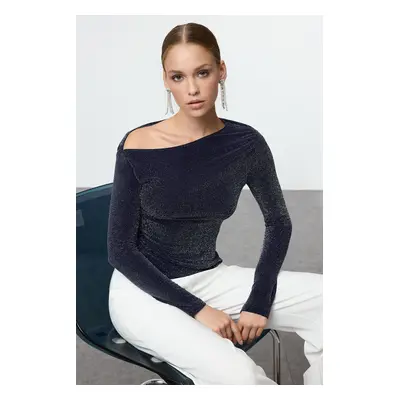 Trendyol Navy Blue Asymmetrical Hem Detail Knitted Blouse