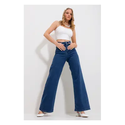 Trend Alaçatı Stili Women's Blue Five Pocket Lycra Palazzo Denim Trousers