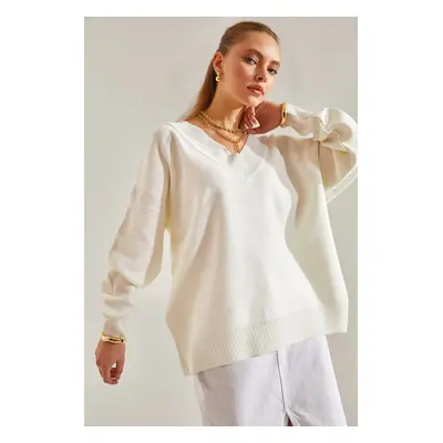 Bianco Lucci Women's V-Neck Knitwear Sweater