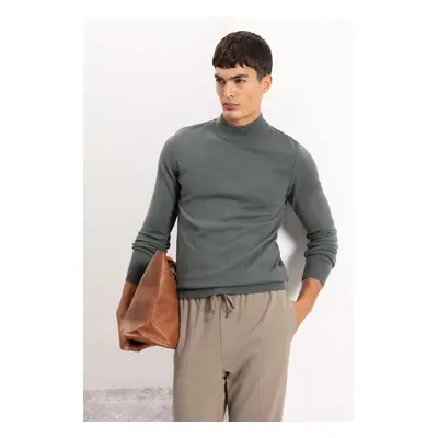 DEFACTO Men's Dark Khaki Slim Fit Slim Fit Half Turtleneck Knitwear Sweater