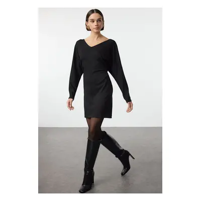 Trendyol Black Padded Bodycone/Fits the Body Mini Knit Dress