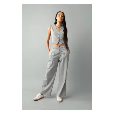 DEFACTO Wide Leg High Waist Wide Leg Darted Standard Length Basic Plain Trousers