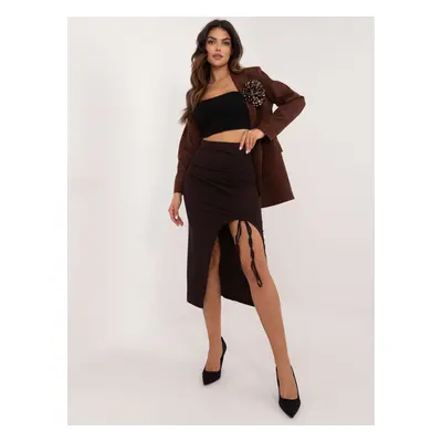 Dark brown fitted skirt