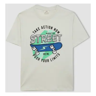 DEFACTO Boy's Crew Neck Printed Short Sleeve T-Shirt