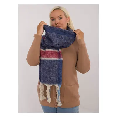 Blue checkered women's scarf with long fringes