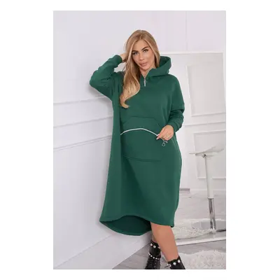 Insulated dress with a hood of dark green