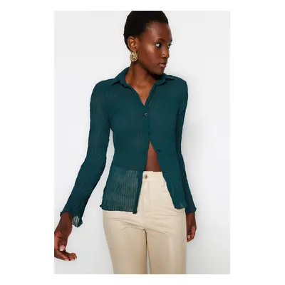 Trendyol Emerald Green Sheer Pleated Fitted Woven Shirt