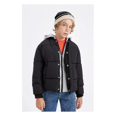 DEFACTO Boy's Water Repellent Detachable Hooded Zippered Snap Closure Pocket Puffer Jacket