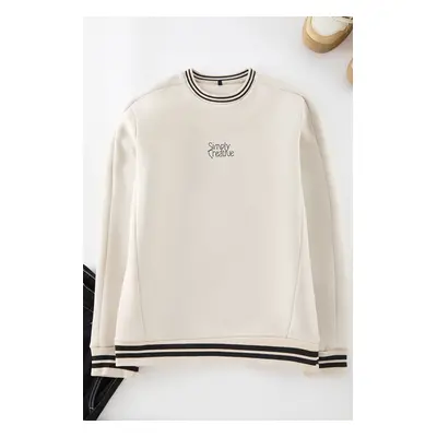 Trendyol Ecru Regular/Normal Cut Collar Knitwear Band Detailed Text Printed Sweatshirt