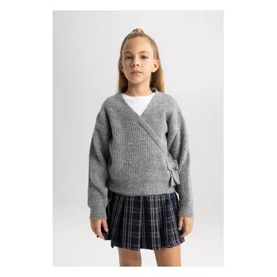 DEFACTO Girl Regular Fit V Neck Knitted Sweater